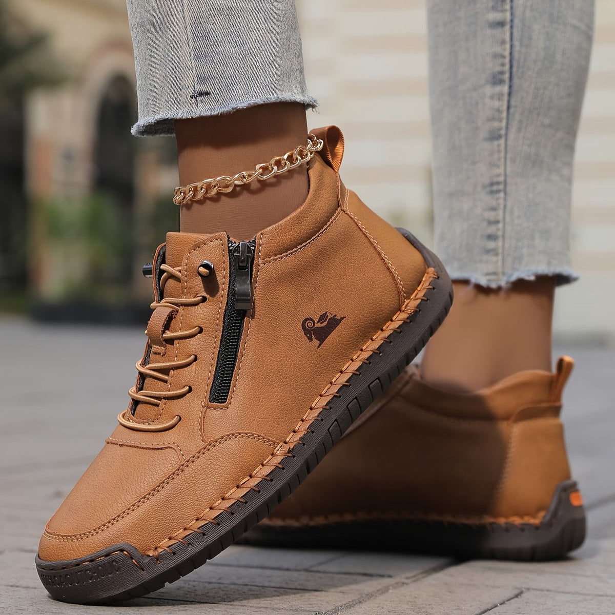 Sznurowane Sneakersy z Zamkiem Błyskawicznym