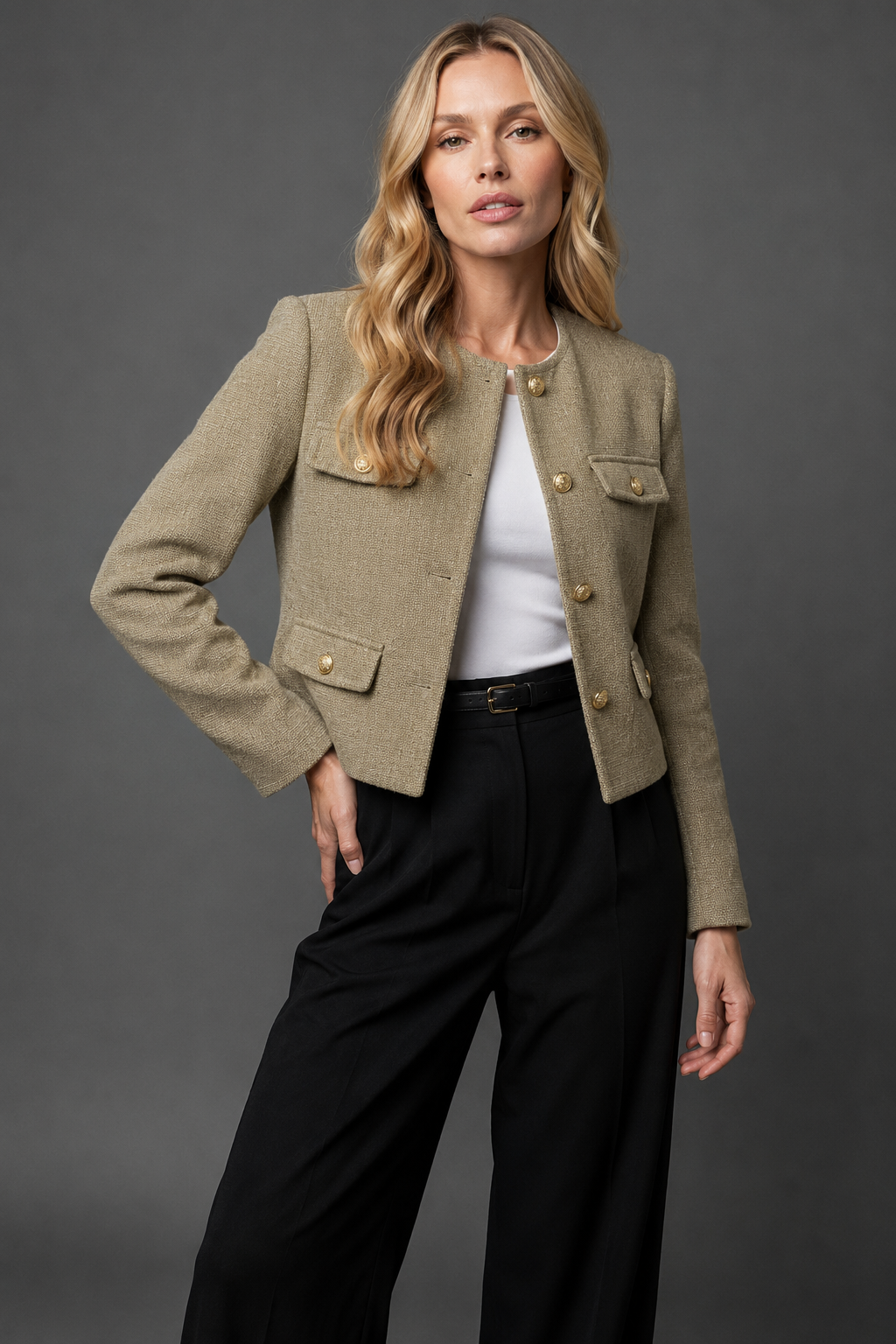 Krótka Marynarka ze Złotymi Guzikami dla Kobiet