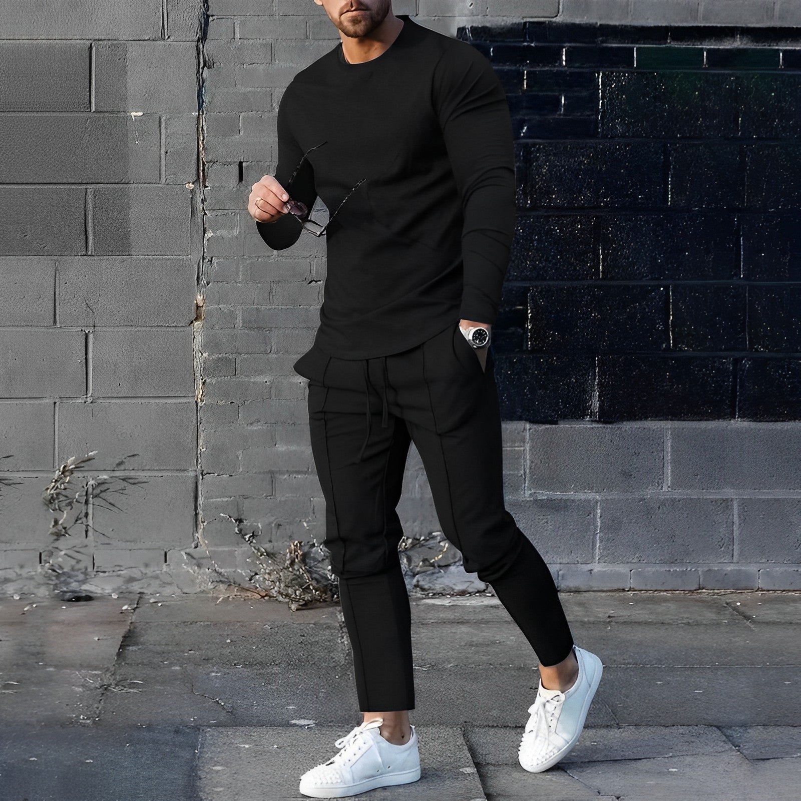 Zestaw dresowy w stylu slim fit