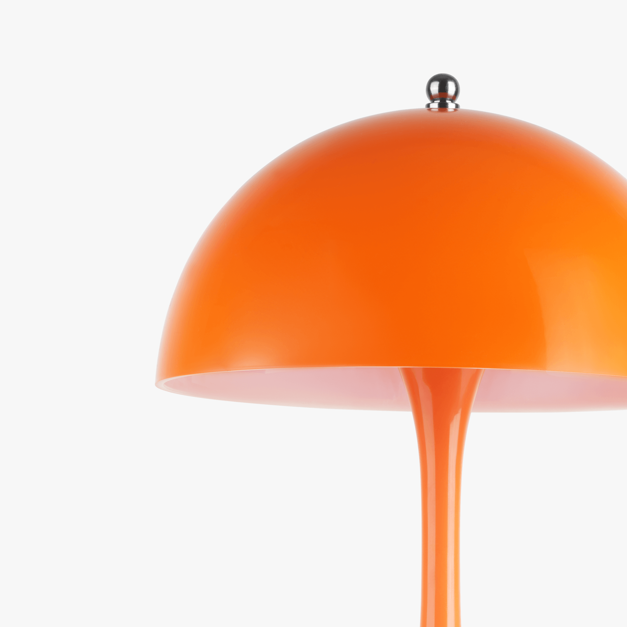 Wolnostojąca Lampa Stołowa w Formie Kopuły