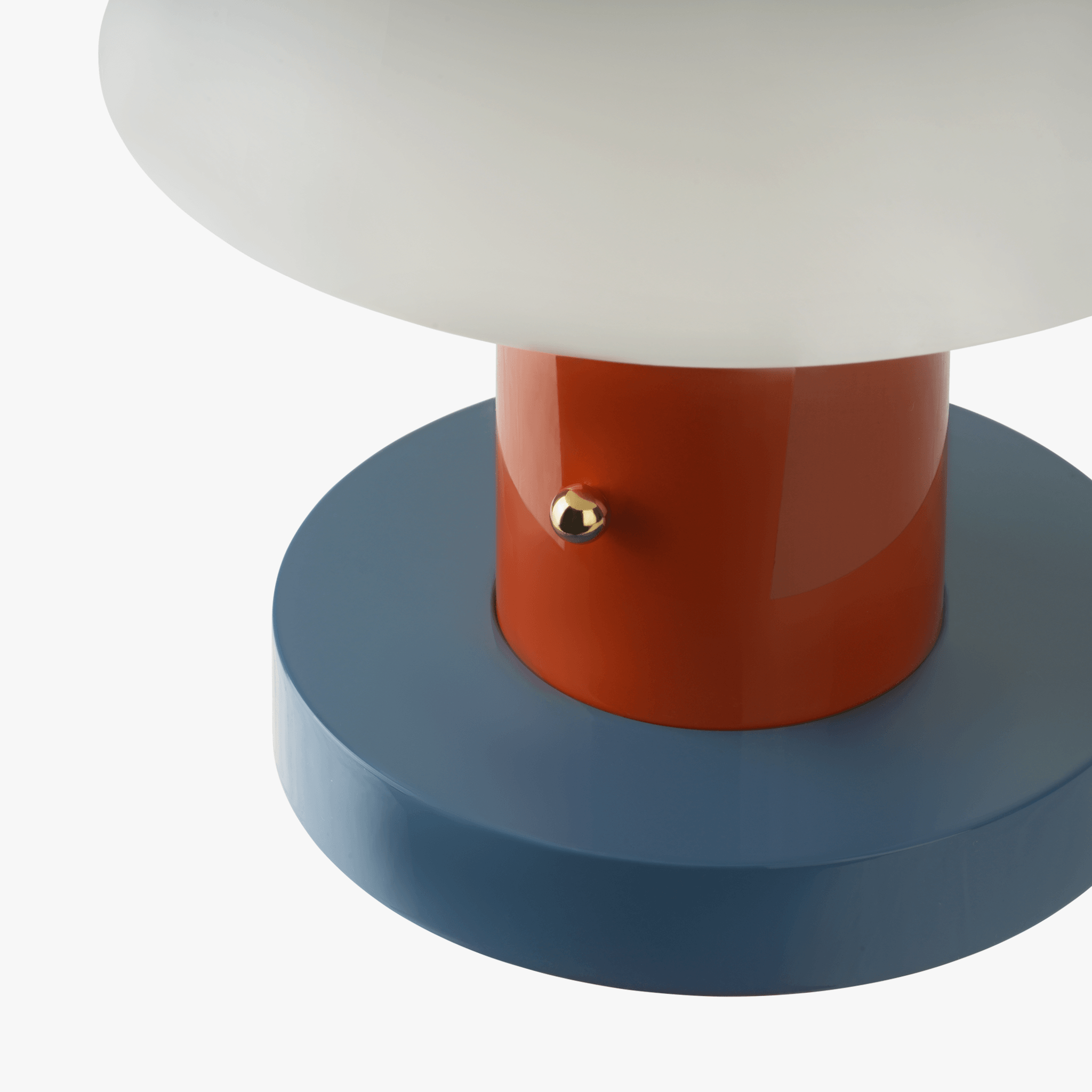 Lampa Stołowa w Kształcie Kopuły