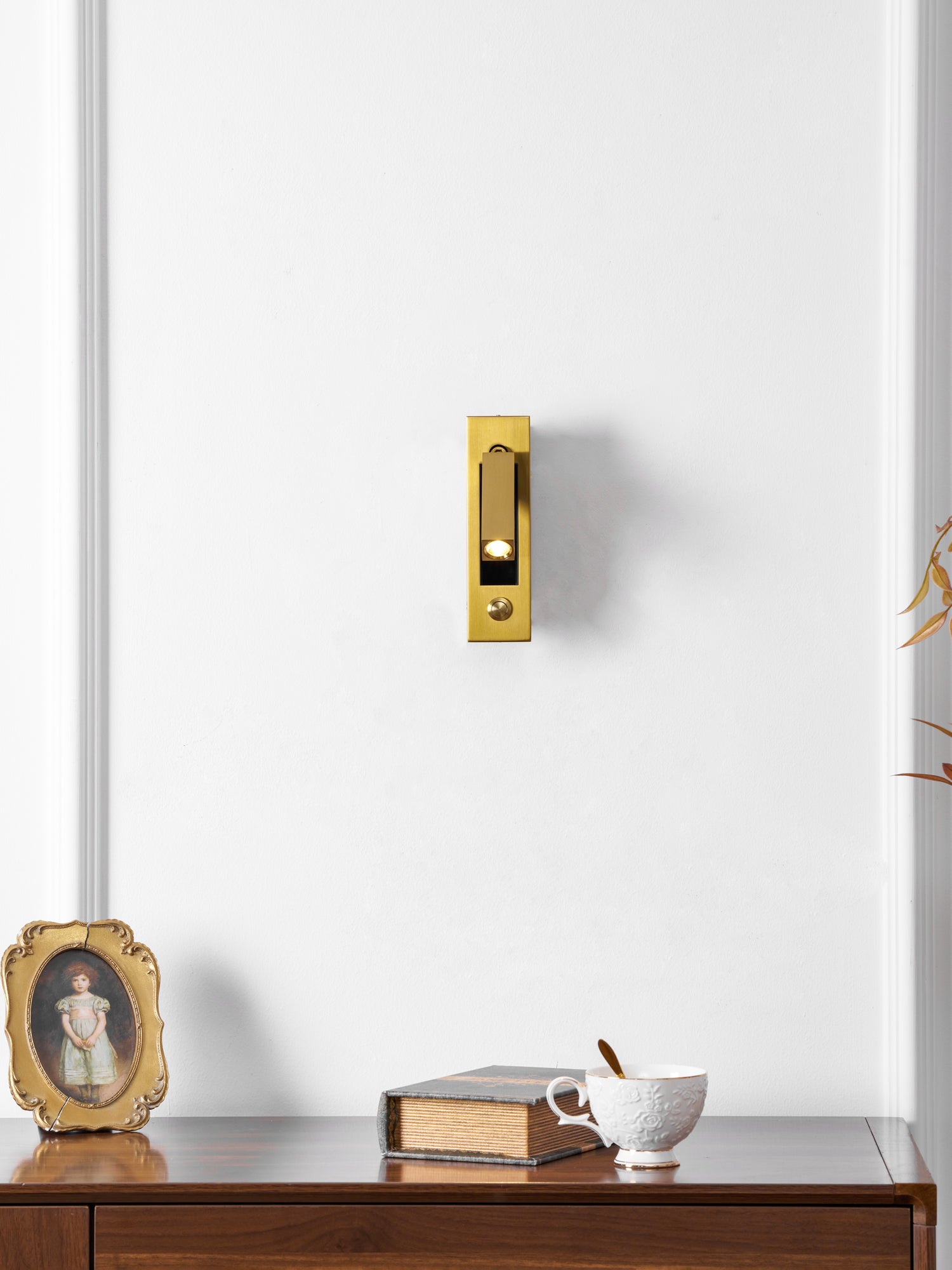 Ścienna Lampa Przyłóżkowa