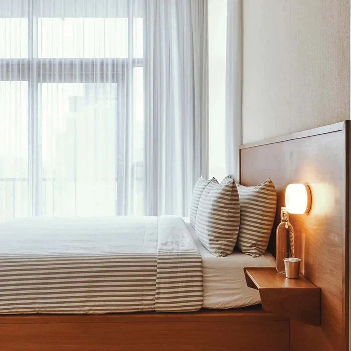 Lampa Ścienna z Przezroczystym Kloszem