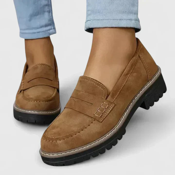 Półbuty Slip On z Grubym Niskim Obcasem